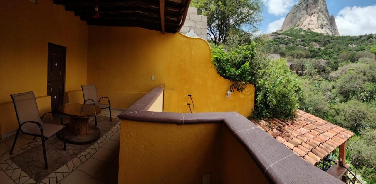 Hotel Casa Del Arbol Bernal Exterior photo